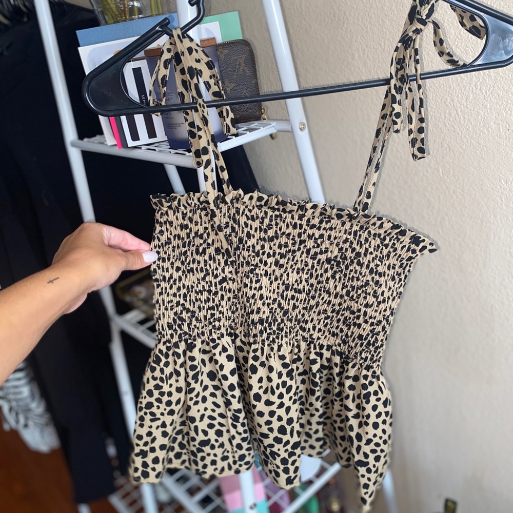 Girly dotted pattern summer tank